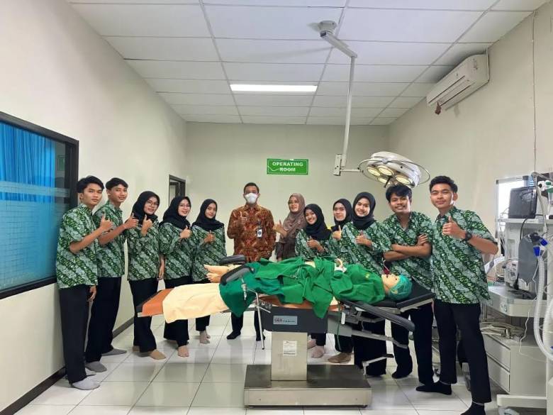Mahasiswa prodi Keperawatan Anestesiologi UMP Purwokerto Sukses Jalani Pembekalan BHD dan PK 4